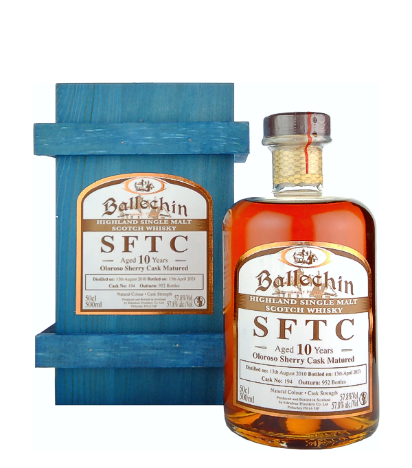 Edradour Ballechin SFTC 10 Years Old Oloroso Sherry Cask #194 Matured 2010, 50 cl, 57.8 % Vol. (Whisky), Schottland, Highlands, Die Abkrzung 'SFTC' steht fr 'Straight From The Cask' und gibt an, dass diese Abfllungen in Fassstrke abgefllt werden. Der Edradour Ballechin SFTC 10 Years Old ist weder khlfiltriert noch mit Farbzusatzstoffen versehen und reift 11 Jahre lange im Oloroso Sherry Fass.  Destilliert: 13. August 2010 Abgefllt: 13. April 2021  Limitiert auf 952 Flaschen weltweit!        Nase: dunkle Beeren, Torfrauch, Asche, Blaubeermarmelade, dunkle Schokolade, altes Leder, Datteln und Feigen.  Geschmack: mar