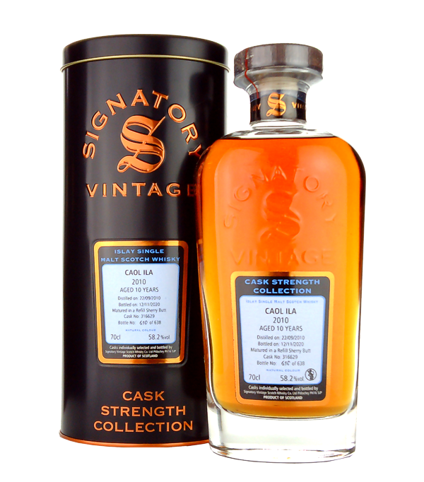 Signatory Vintage, Caol Ila 10 Years Old Cask Strength Collection 2010, 70 cl, 58.2 % Vol. (Whisky), ,   Dieser Whisky gehrt zur Cask Strength Collection von Signatory Vintage und reift 10 Jahre lang im Sherrybutt. Die Cask Strength Collection wird weder gefrbt noch khlfiltriert. Destilliert: 22. September 2010 Abgefllt: 12. November 2020 Limitiert auf 638 Flaschen weltweit.          Farbe: Sattes Strohgold. Nase: Muscheln, brauner Zucker, Haferkekse, Aprikose. Geschmack: Pikante Noten, Salz- und Pfefferchips, Seetang, Butter, Karamell, grner Apfel. Abgang: Lang anhaltend, verbrauchte Streic
